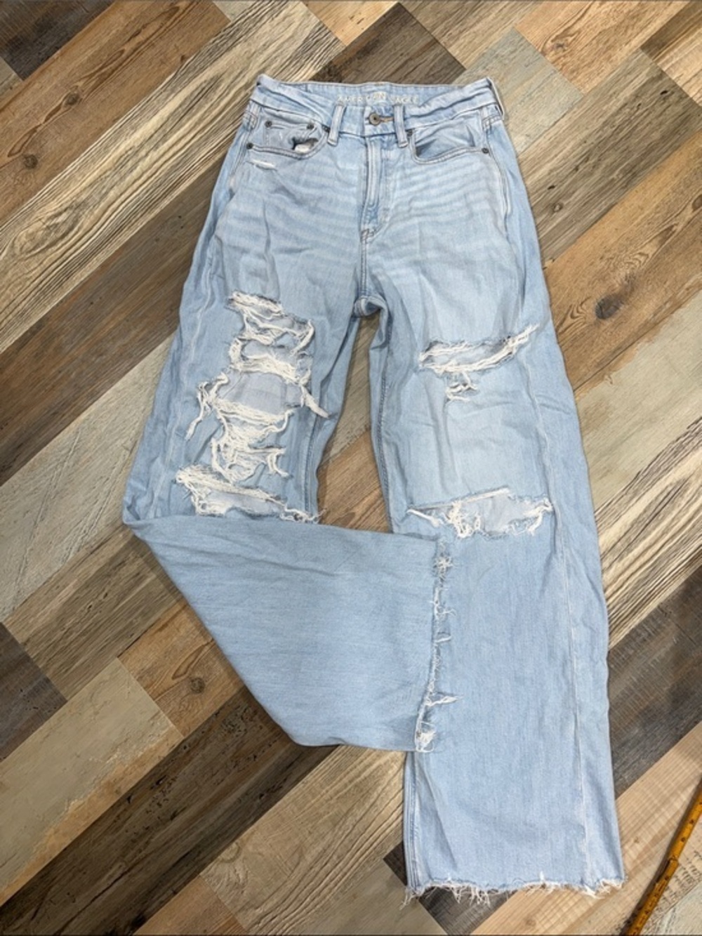 Curvy super high-rise, baggy, wide leg Light Wash Distressed Women’s Jeans